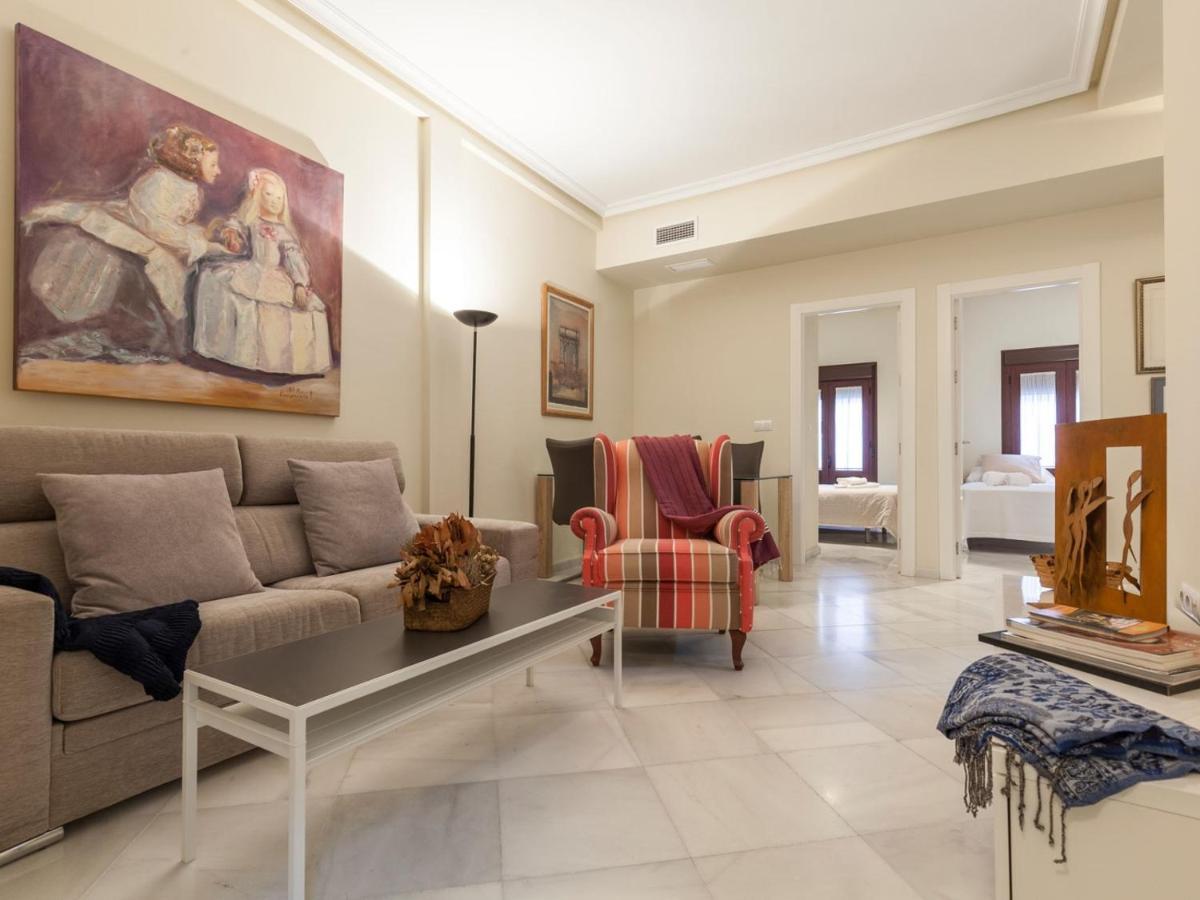 Bordador Apartment Seville Exterior photo